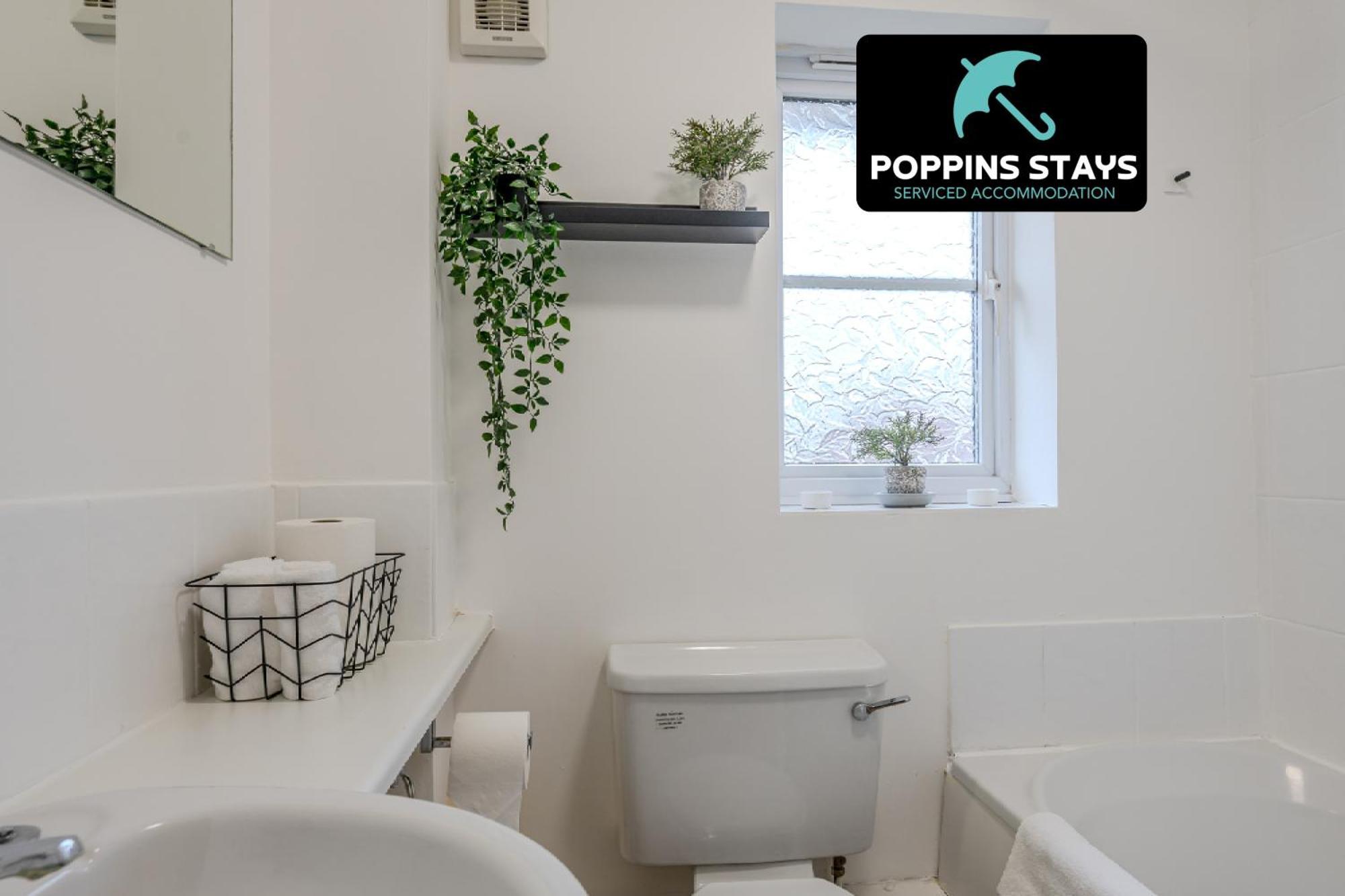 Вилла Quiet House, Prkg-3 Cars, Contractors & Families, York Centre 10Mins Экстерьер фото