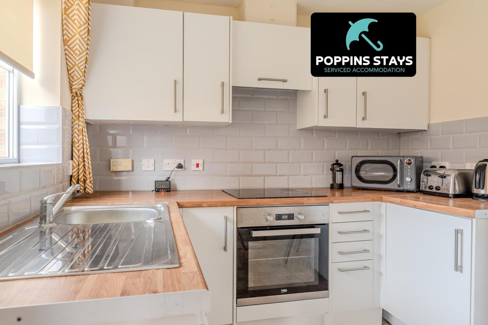 Вилла Quiet House, Prkg-3 Cars, Contractors & Families, York Centre 10Mins Экстерьер фото